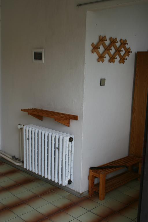 Vejminek U Drahusky Mcely Apartamento Exterior foto