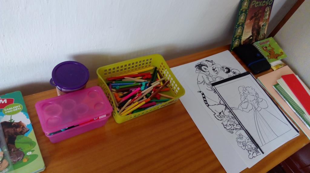 Vejminek U Drahusky Mcely Apartamento Exterior foto