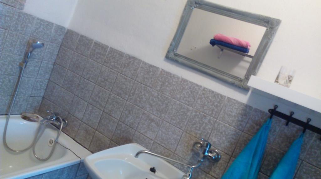 Vejminek U Drahusky Mcely Apartamento Exterior foto